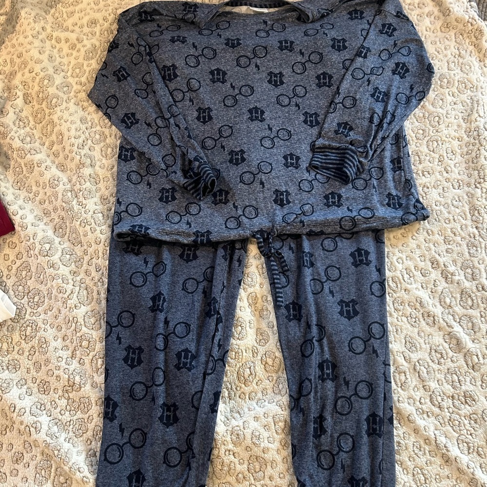 NWOT Women’s Size XXL Harry Potter Pajamas